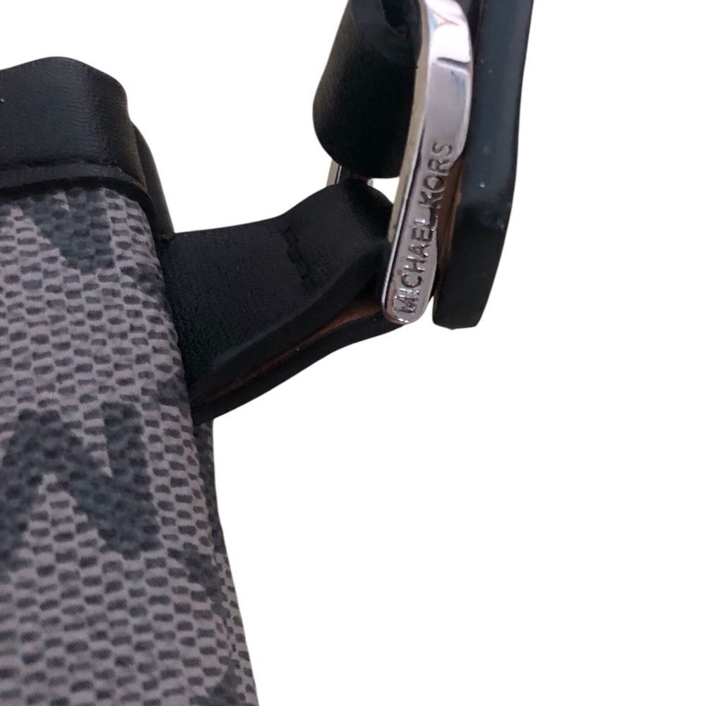 Michael Kors Saffiano Leather Logo Belt Bag - Picture 4 of 6